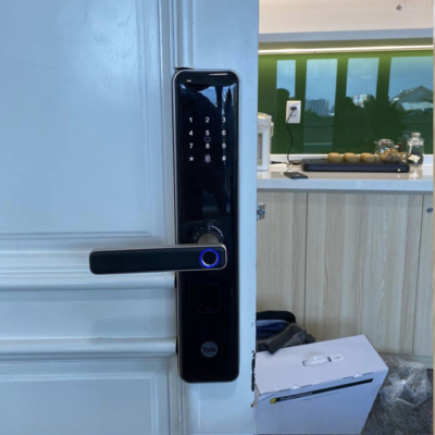 Khóa cửa điện tử nào tốt 42